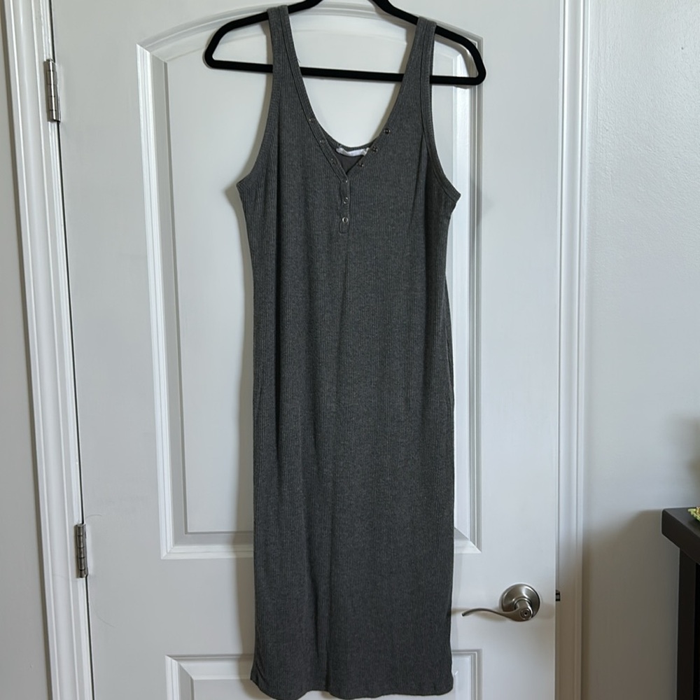 All in Favor Midi Dress size medium bundle - Picture 12 of 16